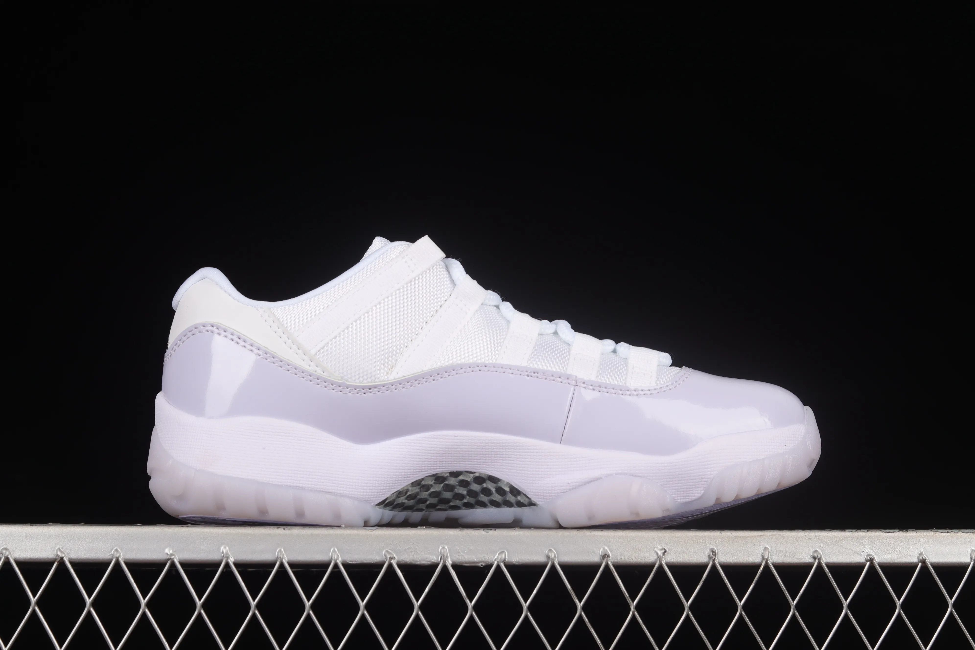 All categories Air Jordan Jordan series basketball shoes Air Jordan 11 cost-effective version Air Jordan 11 Low "Pure Violet" AJ11 Joe 11 Violet AH7860-101
